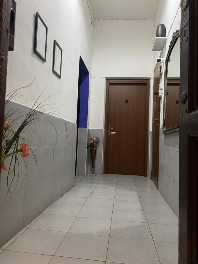 Albergue Volturno House Roma Exterior foto